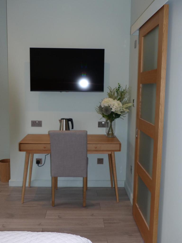 צ'סטר Hamilton Court Hotel Hoole מראה חיצוני תמונה