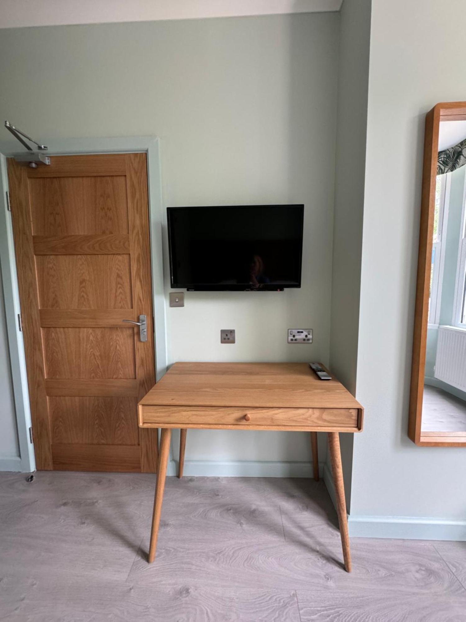 צ'סטר Hamilton Court Hotel Hoole מראה חיצוני תמונה